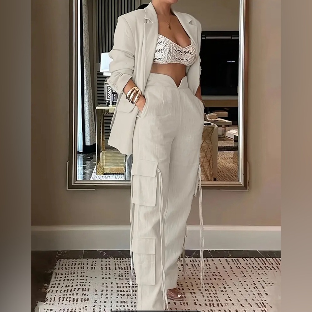 Passion of Essence Cream Pantsuit